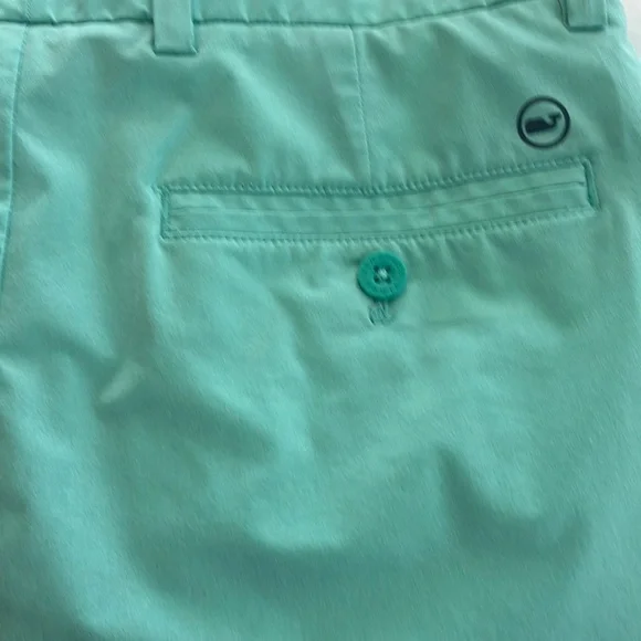 Vineyard Vines breaker shorts, NWOT, size 30 9”inseam - Picture 3 of 6